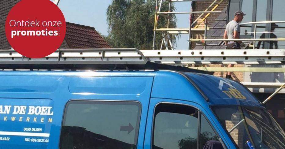 Busje van dakwerker